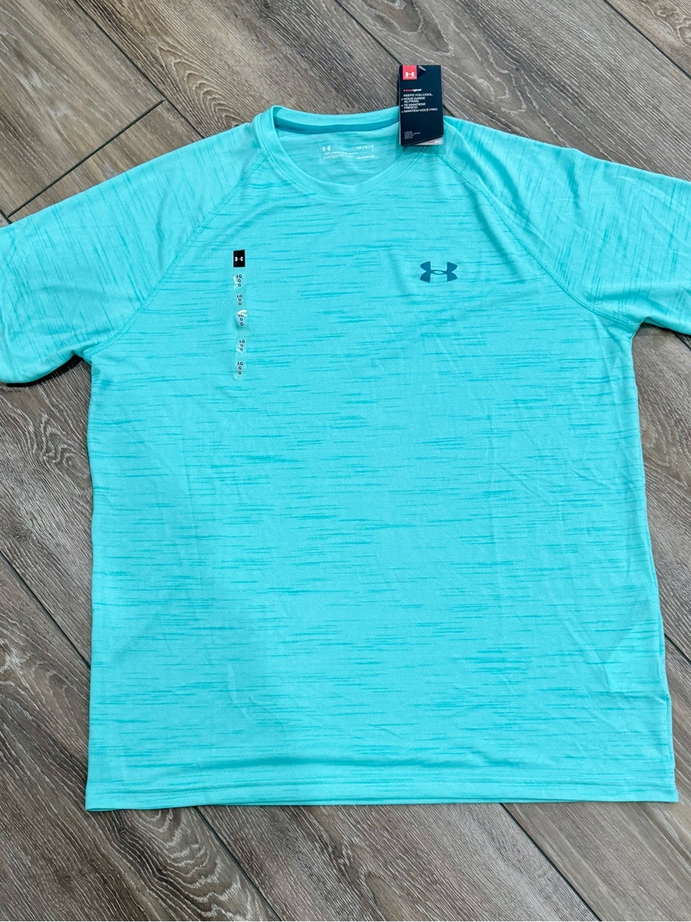 Under Armour Men’s Short-Sleeve Performance Tee in Aqua